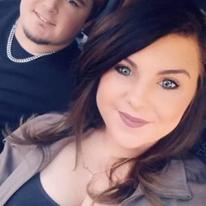 Meet your Posher, Derian